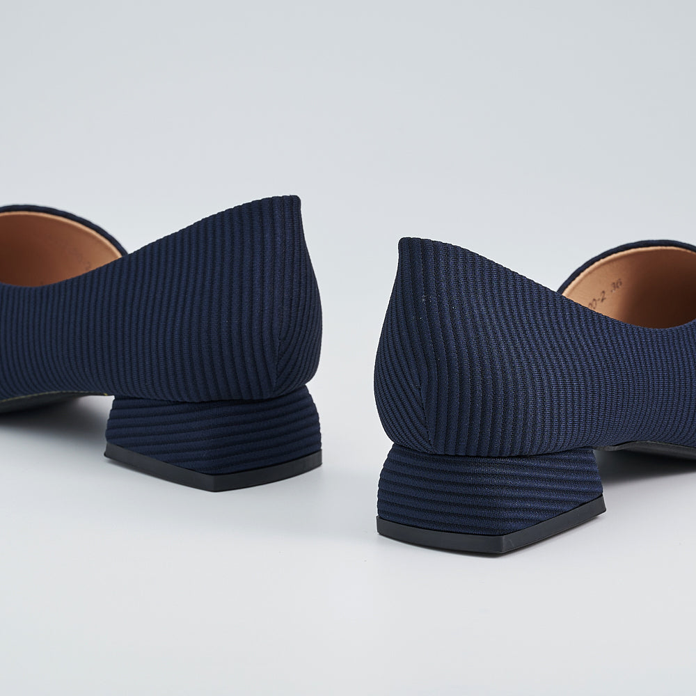 Mid Block Heels Pointed Court Shoes