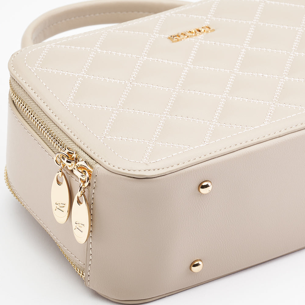 Eléa Quilted Cubic Zipper Up Crossbody Sling Bag