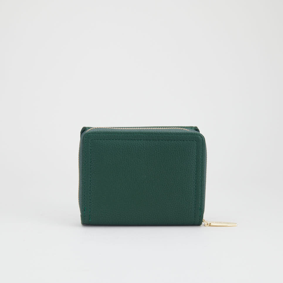 Envelope Short Tri-Fold Purse
