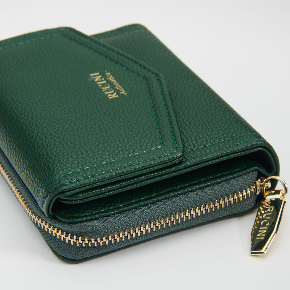 Envelope Short Tri-Fold Purse